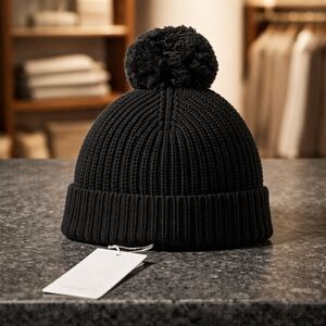 Nwt Jamie Kay pom pom hat chocolate 2t